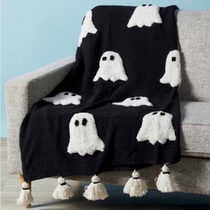 Rachel Zoe Black with White Ghost Decorative Throw Blanket with Tassels